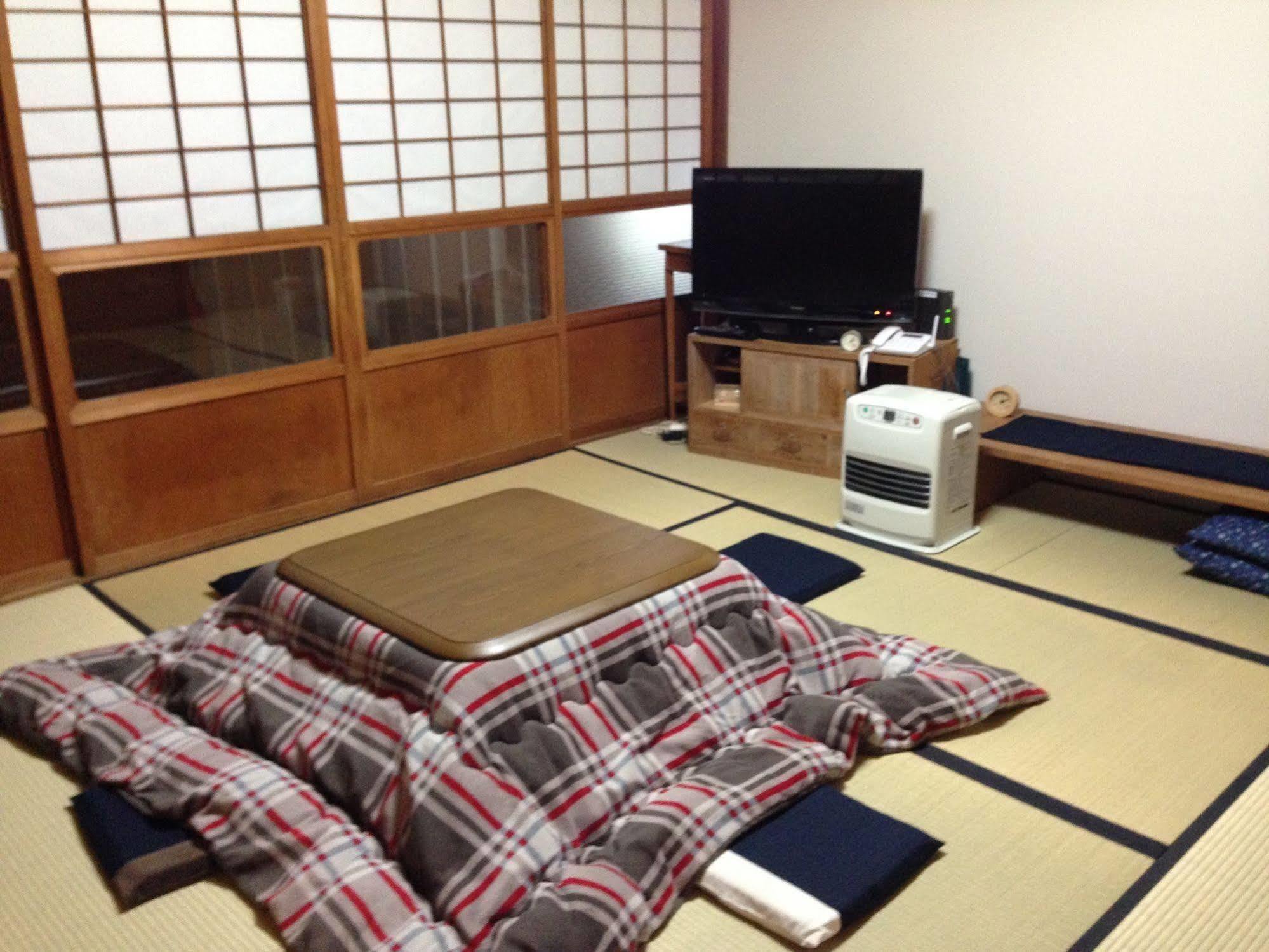 Guest House YAMASHITA-YA Nanto Extérieur photo