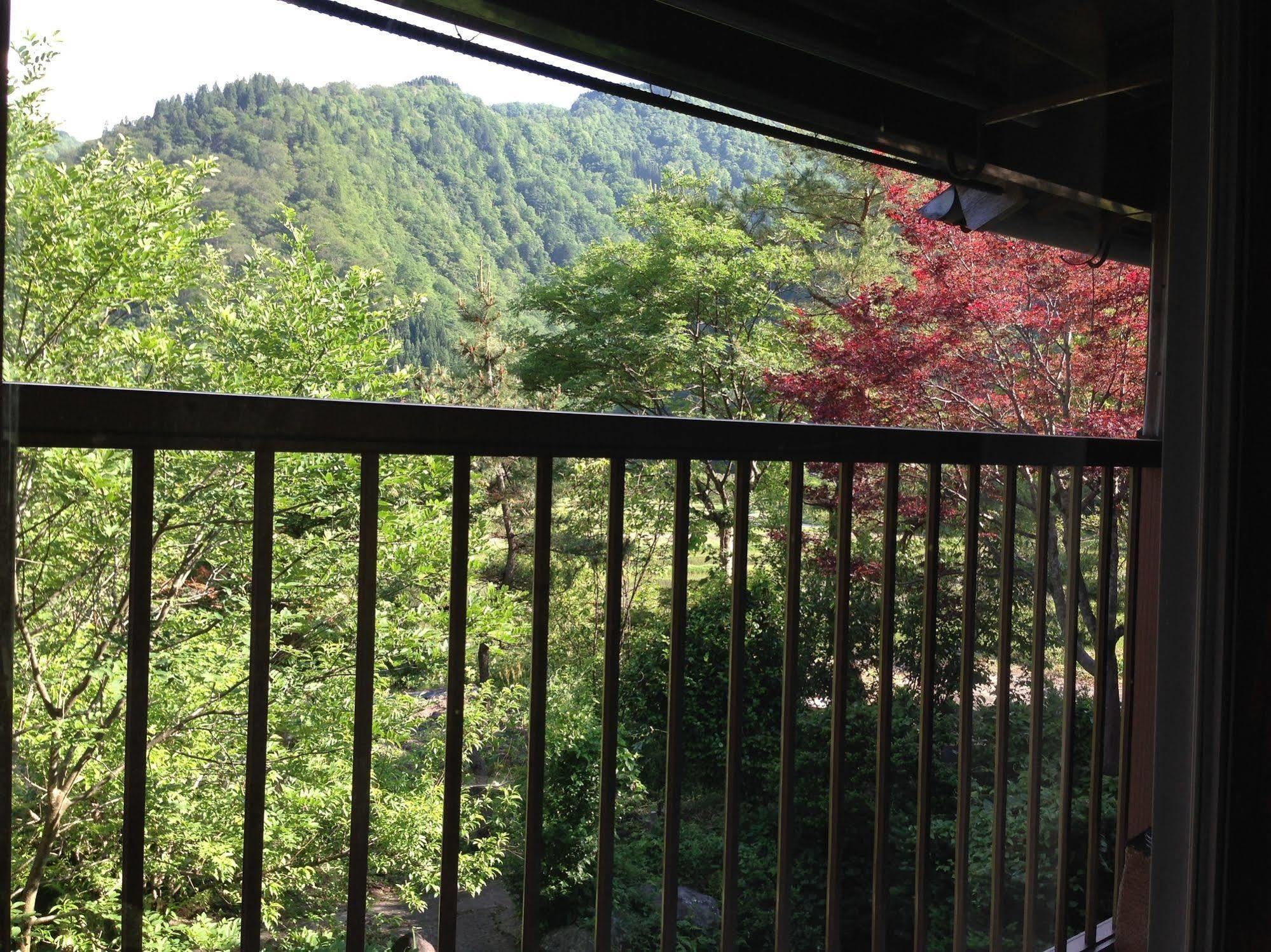 Guest House YAMASHITA-YA Nanto Extérieur photo